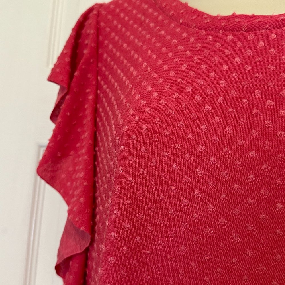 Small Pink Ruffle Sleeveless Top - Picture 3 of 6